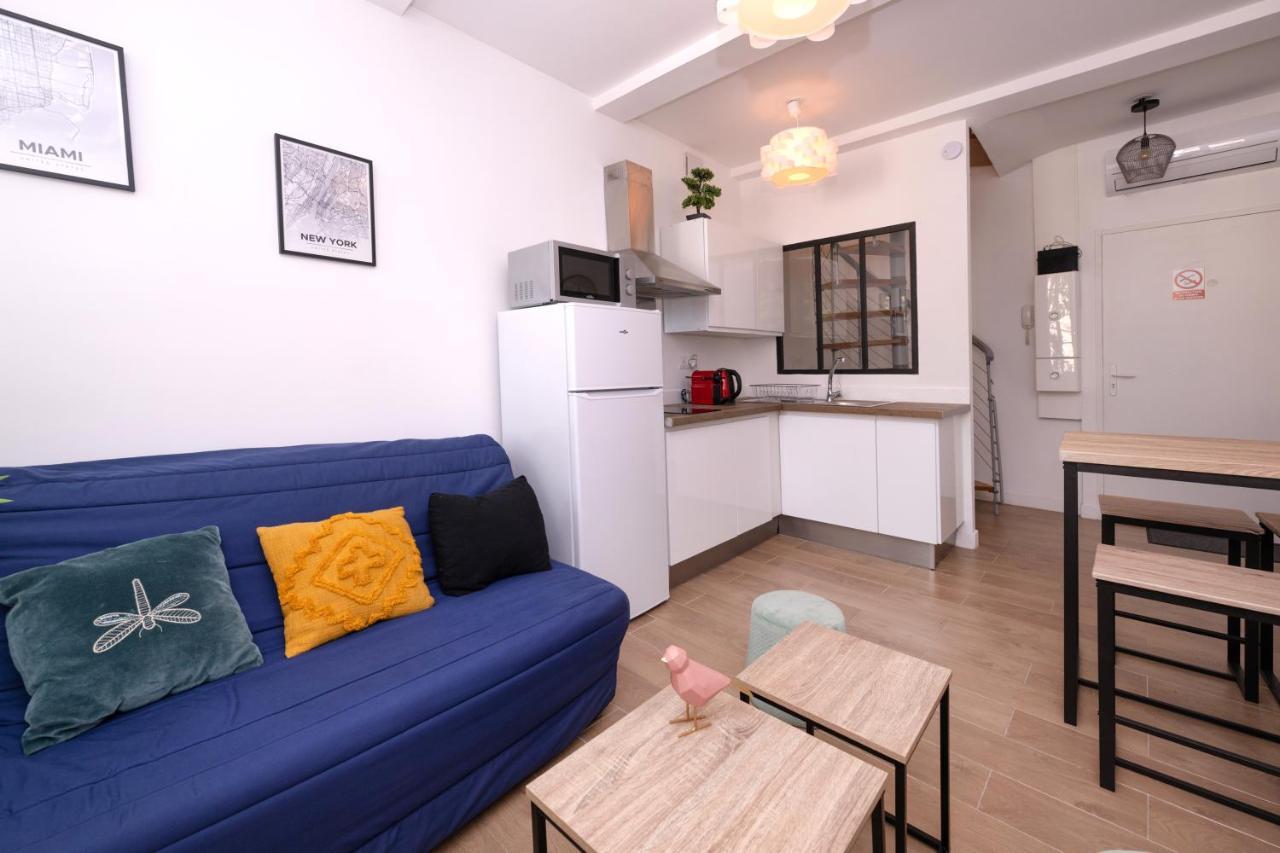 Le Nostradamus - Magnifique Appartement Cours Principal Plein Centre Avec Parking Salon-de-Provence Kültér fotó