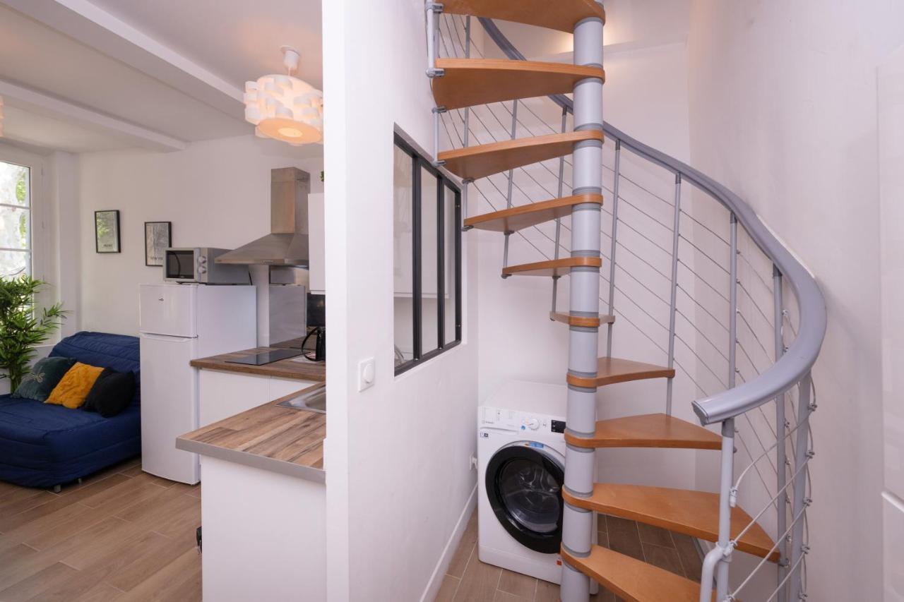 Le Nostradamus - Magnifique Appartement Cours Principal Plein Centre Avec Parking Salon-de-Provence Kültér fotó